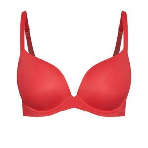 Fashion Plunge Bra in Rose Red by Avenue. Sz 50C.